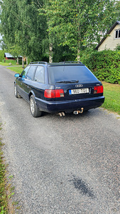 Audi a6 c4 (8 foto / 10)