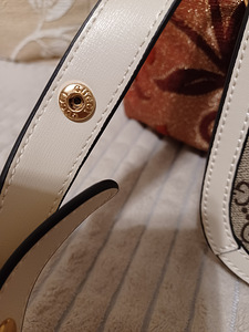 Сумка GUCCI (3 фото из 6)