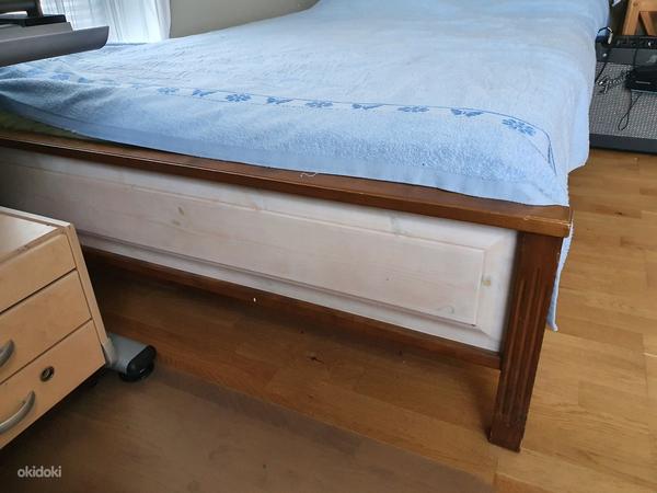Деревянная кровать 135x200 с матрасом Dormeo (фото #2)