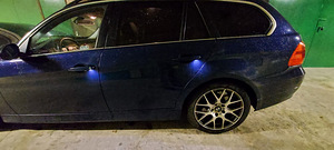 BMW 325 XI (4 фото из 11)