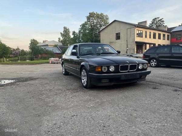 BMW 730i v8 e32 (foto #1)