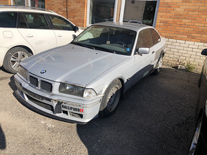 E36 316i kupee (1 foto / 4)