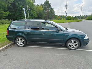 VW Passat 1.9tdi (3 foto / 5)