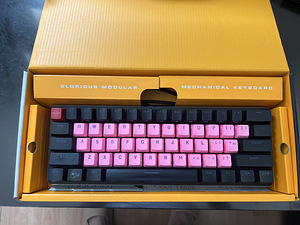 Компактная игровая клавиатура Glorious GMMK - Gateron Brown, США