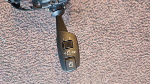 BMW E90 / 91 / 92 lülitite moodul (4 foto / 4)
