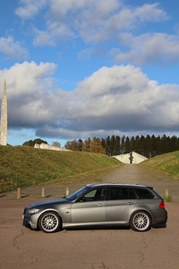 2011 BMW E91 LCI 325d 210KW (5 foto / 15)