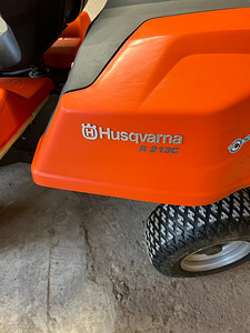 Husqvarna r213c raider murutraktor + lumesahk (4 foto / 7)