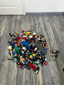 Lego 2.2 кг (1 фото из 2)
