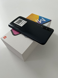 Xiaomi Mi 9 Lite 64GB Dual (5 foto / 5)