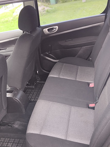 Peugeot 307 (5 foto / 9)