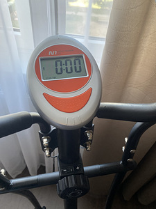 Elliptiline trenažöör / Elliptical trainer (2 foto / 5)