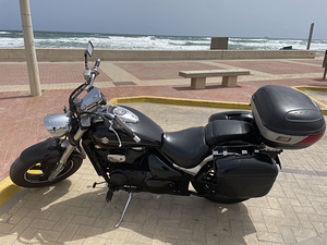 Suzuki Intruder (7 foto / 9)