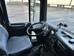 Muua Volvo 2004a (8 foto / 10)