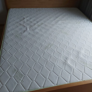 Dormeo Aloe vera madrars 180×200 (2 foto / 2)