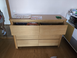 Деревянный комод (4 фото из 4)
