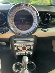 MINI Cooper S Chili 1.6 128kW automaat (6 foto / 10)