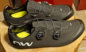 Manteratta kingad Nortwave Extreme Pro 3, suurus 44 (1 foto / 5)