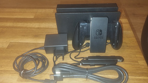 NINTENDO SWITCH täis komlekt pakkendiga (5 foto / 10)