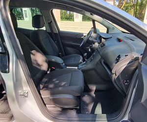 Opel Meriva 2016 автомат (8 фото из 15)