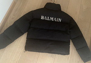 Куртка Balmain (3 фото из 8)