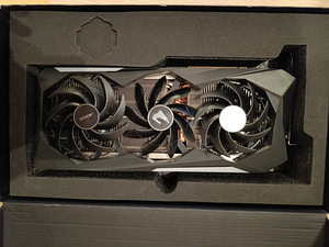 Gigabyte Radeon RX 6900 XT Aorus Master 2.0 16GB DDR6 (4 foto / 5)