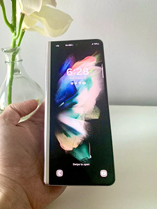 Samsung Galaxy Z Fold 3 5G 256GB (1 фото из 5)