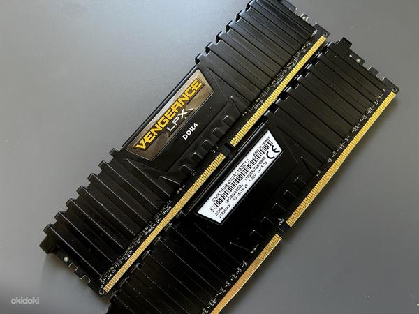 DDR4 16 ГБ 2400 МГц (фото #1)