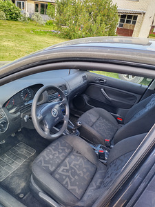VW Bora 1.9 50kw SDI (2 foto / 4)