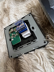 Pistikupesa (internet, TV) BONDA (3 foto / 3)