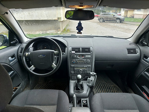 Ford Mondeo (6 foto / 7)