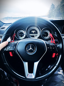 Mercedes-Benz E 220 2.1 R4 125kW FACELIFT (3 foto / 15)