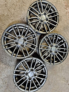Продам 4х100 14х5 ЕТ 18 (1 фото из 1)