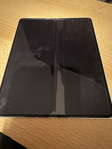 Samsung Z Fold 3 5G 256GB (5 foto / 5)