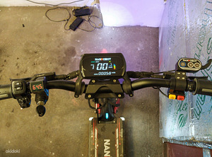 Nanrobot LS7+ 85 km h Youtube Star (3 foto / 4)