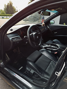 BMW 530 M-Pakett (11 foto / 15)
