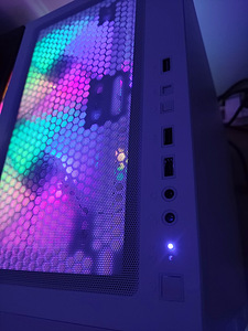 UUS! Mänguriarvuti RX 6600/RYZEN 5 5500/16GB DDR4/1TB SSD (7 foto / 7)