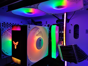 UUS! Mänguriarvuti RTX3060Ti/RYZEN5 5500/16GB DDR4/1TB SSD (2 foto / 5)