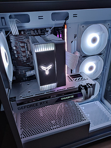 UUS!Mänguriarvuti RTX 3070 8GB/RYZEN5 5600/32GB DDR4/1TB SSD (8 foto / 8)