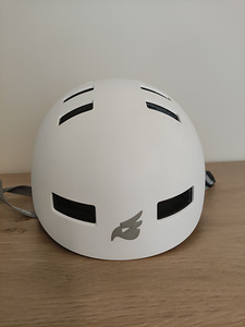 Bluegrass Superbold Helmet White Matte (Размер M) (3 фото из 9)