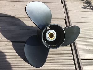 Sōukruvi / Propeller , SOLAS Amita 9-1/4 x 10 RH (3 foto / 3)