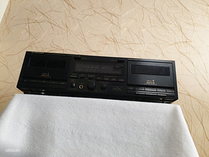 Pioneer CT-W530R Double Cassette Deck