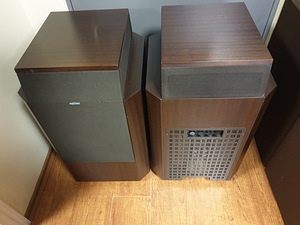 Revox Agora B напольные колонки (2 фото из 3)
