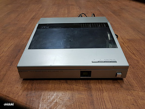 Sanyo P33 Linear Tracking Turntable