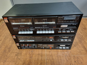 Sanyo komplekt (2 foto / 3)