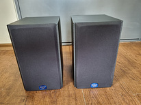 Cerwin vega V5M 5 1/4 inch 2-Way Bookshelf Speakers