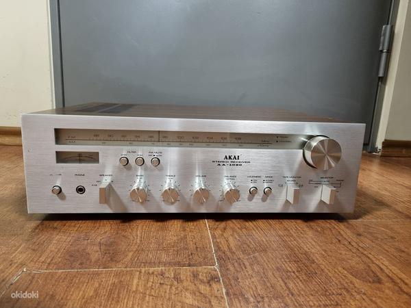 Akai AA-1020 AM/FM Stereo Receiver (foto #1)