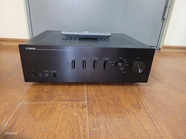Yamaha A-S300 Stereo Integrated Amplifier (foto #1)