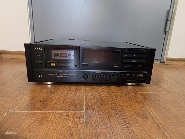 Akai GX-95 4-дорожечная 2-канальная стерео кассетная дека (фото #1)