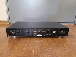 JVC FX-382R AM/FM Stereo Tuner  (3 foto / 3)