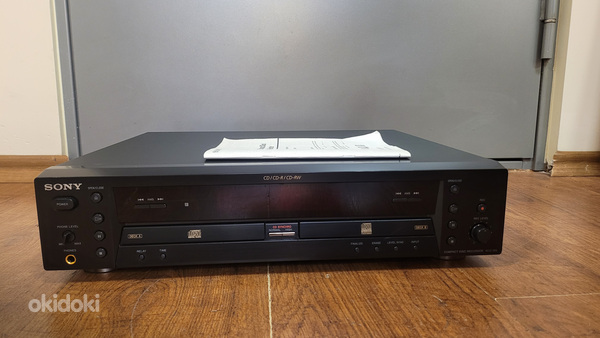 Sony RCD-W3 рекордер компакт-дисков (фото #1)